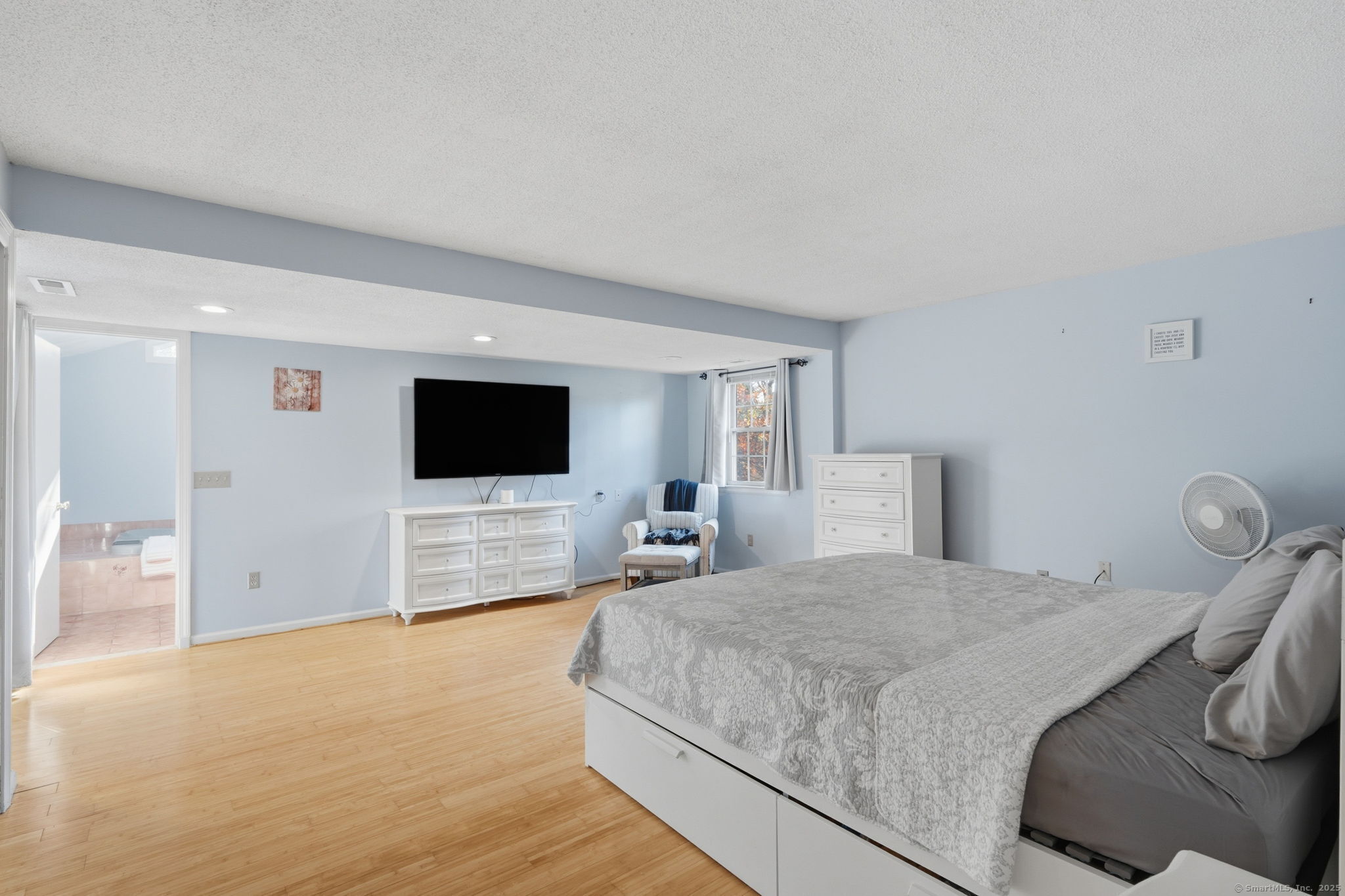 10 Woodside Drive Farmington CT 06085