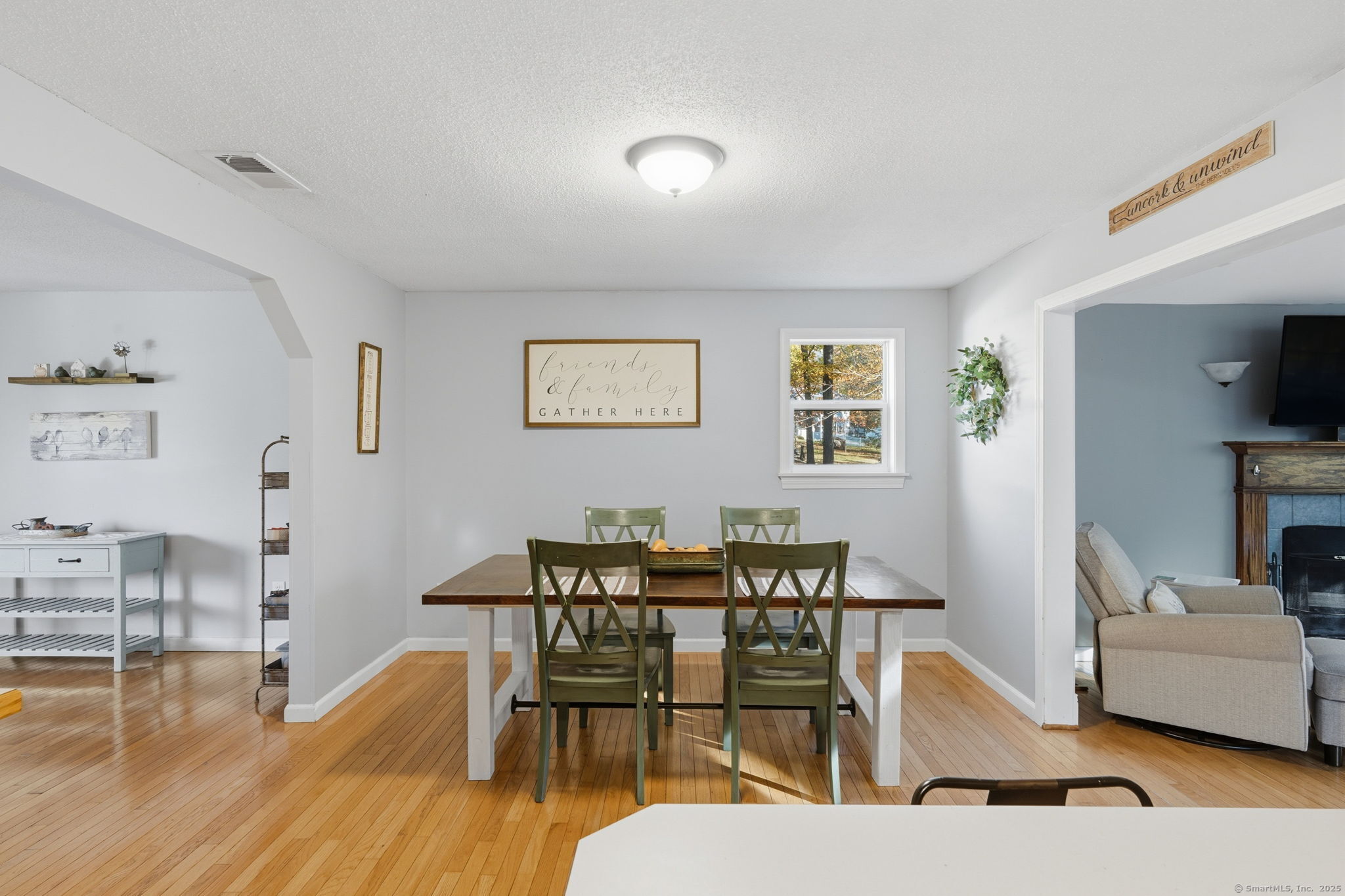 10 Woodside Drive Farmington CT 06085