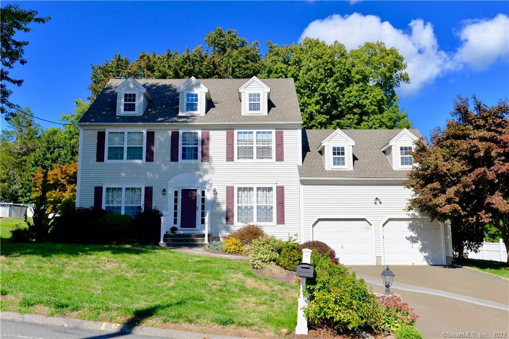 3 Commodore Hull Drive Derby CT 06418