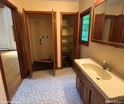 323A Gallup Hill Road Ledyard CT 06339