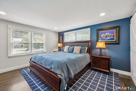 6 Fencove Court Old Saybrook CT 06475