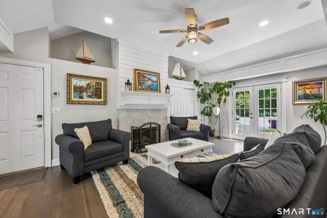 6 Fencove Court Old Saybrook CT 06475