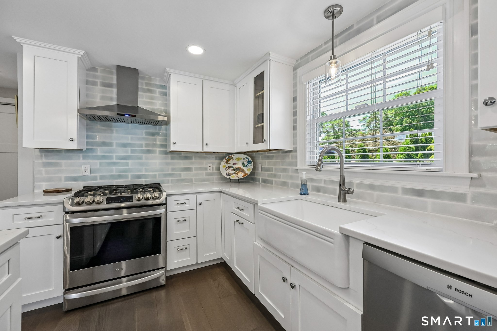 6 Fencove Court Old Saybrook CT 06475