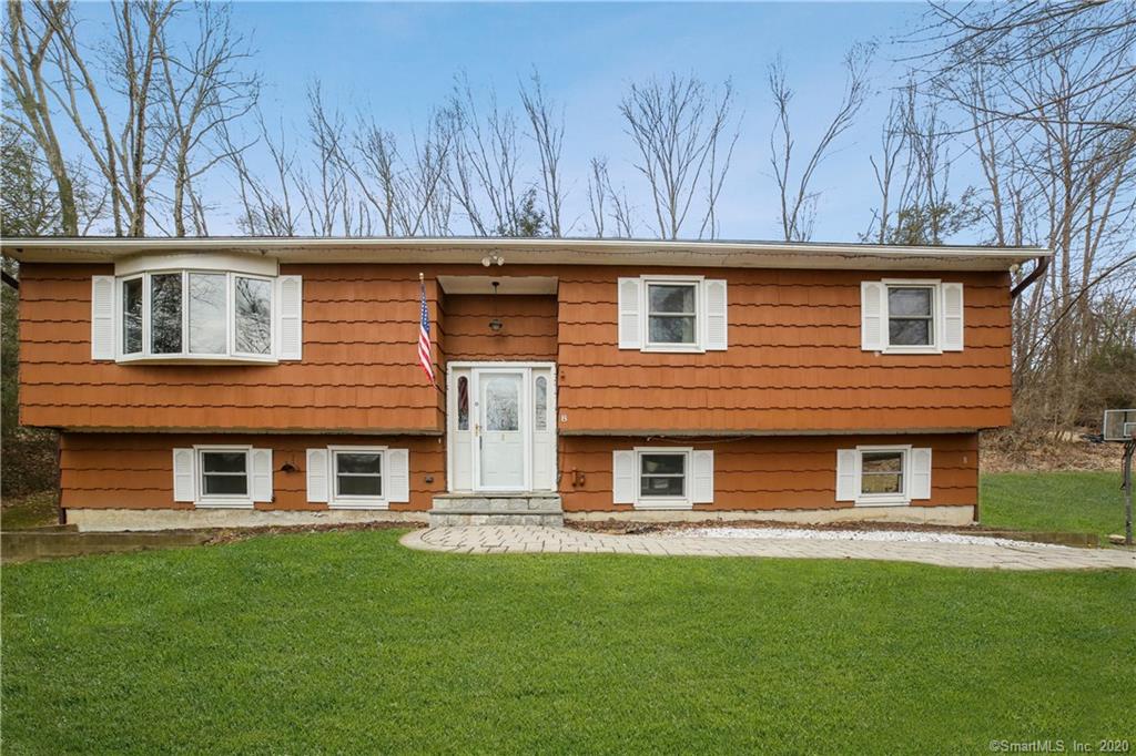 8 Spring Lane Brookfield CT 06804