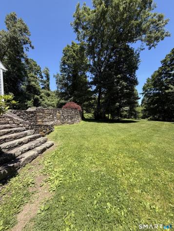 11 Long Meadow Lane Redding CT 06896