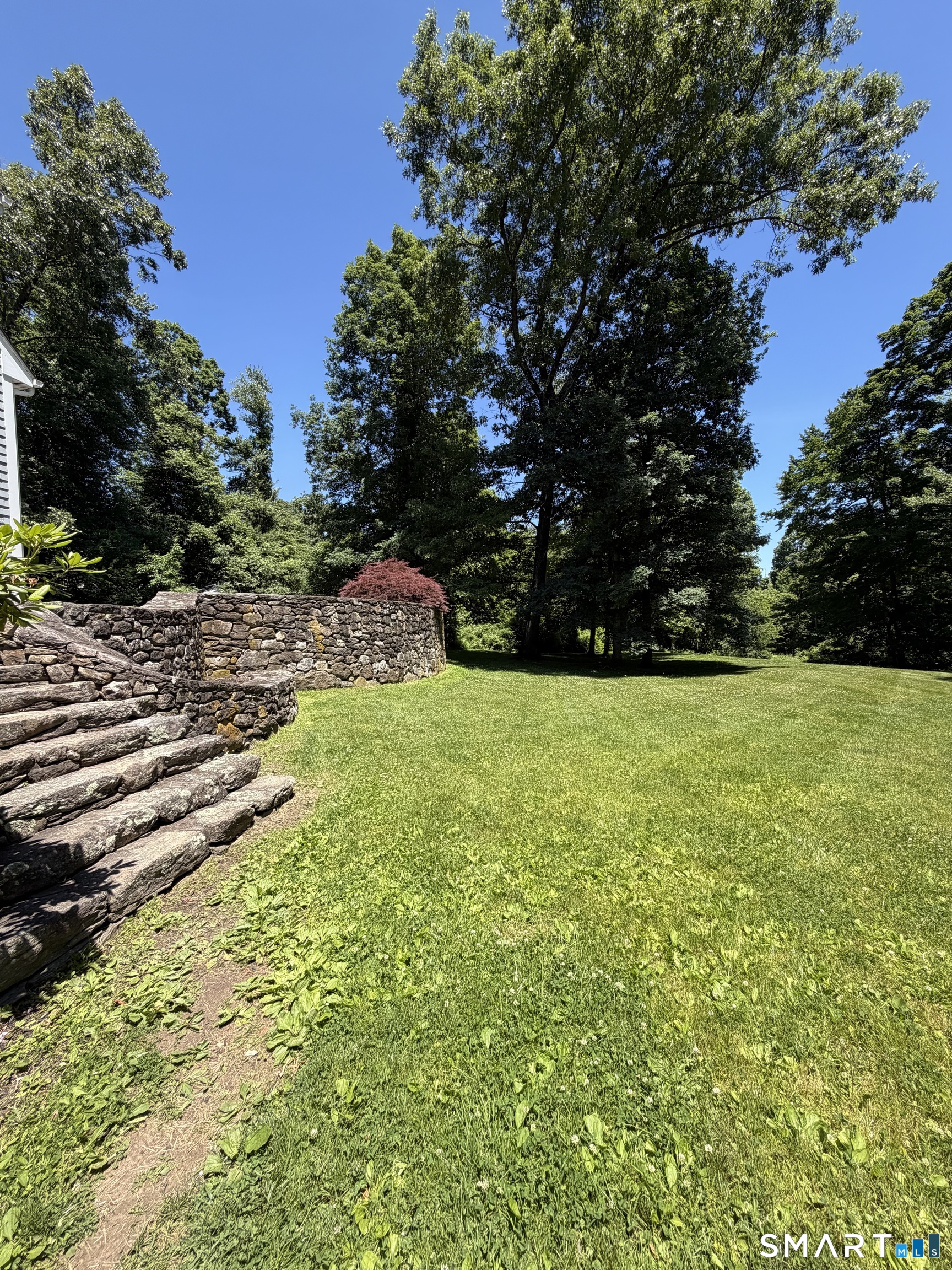 11 Long Meadow Lane Redding CT 06896