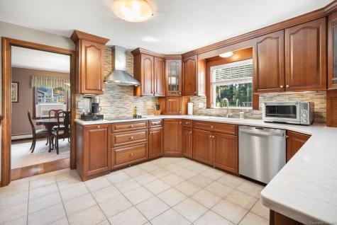 60 Pinney Road Ellington CT 06029