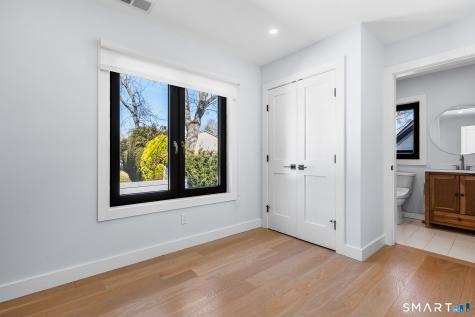 31 Thornhill Road Greenwich CT 06878
