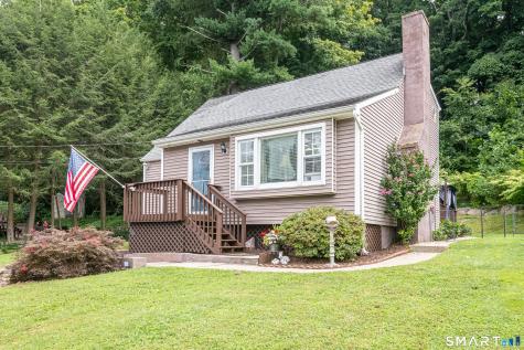 106 Steinmann Avenue Middlebury CT 06762