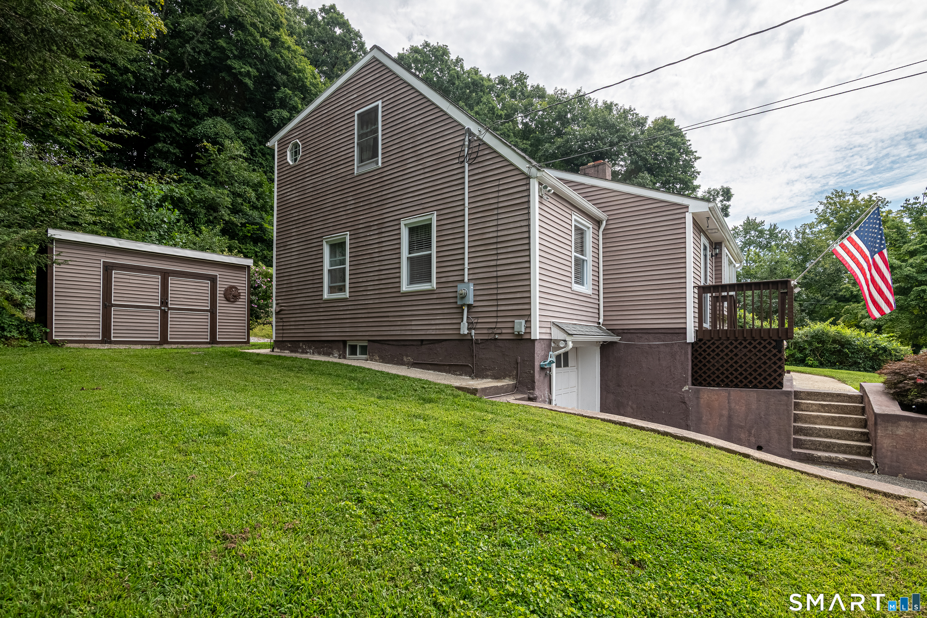 106 Steinmann Avenue Middlebury CT 06762