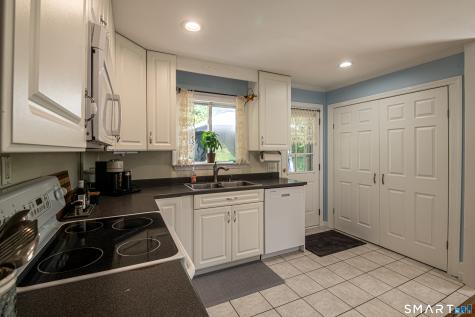 106 Steinmann Avenue Middlebury CT 06762