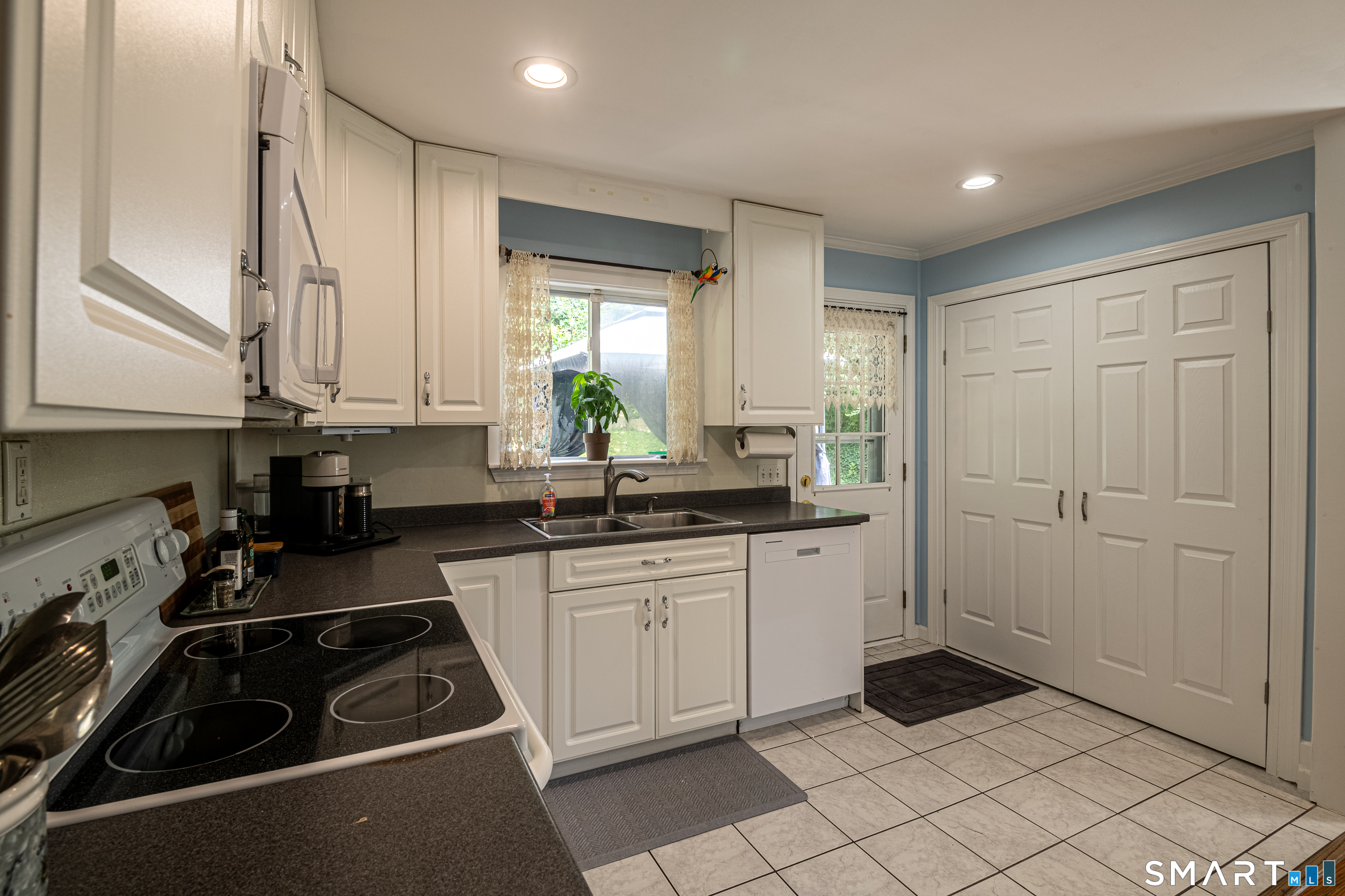 106 Steinmann Avenue Middlebury CT 06762