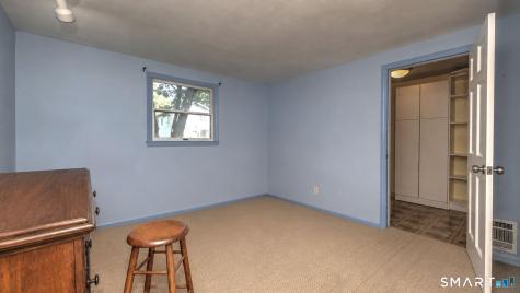 22 Central Avenue North Haven CT 06473
