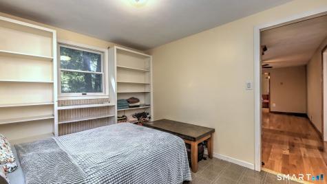 22 Central Avenue North Haven CT 06473