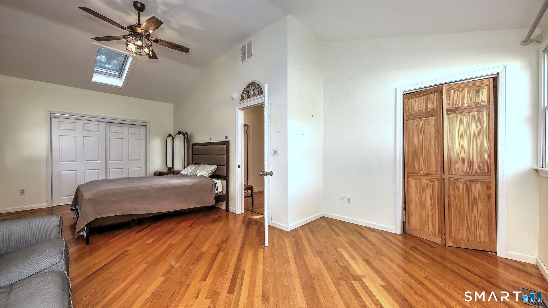 22 Central Avenue North Haven CT 06473