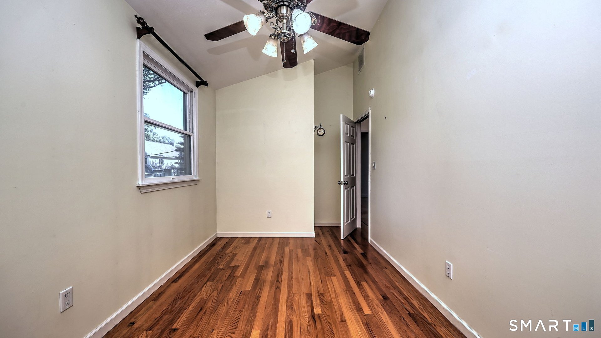 22 Central Avenue North Haven CT 06473
