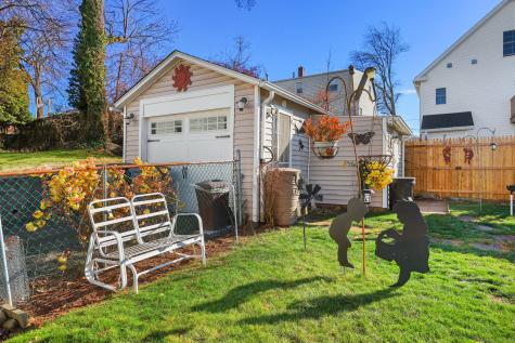 315 Tesiny Avenue Bridgeport CT 06606