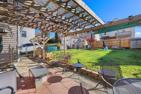 315 Tesiny Avenue Bridgeport CT 06606