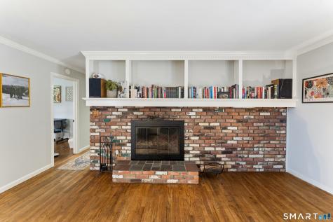 27 Hattertown Road Newtown CT 06470