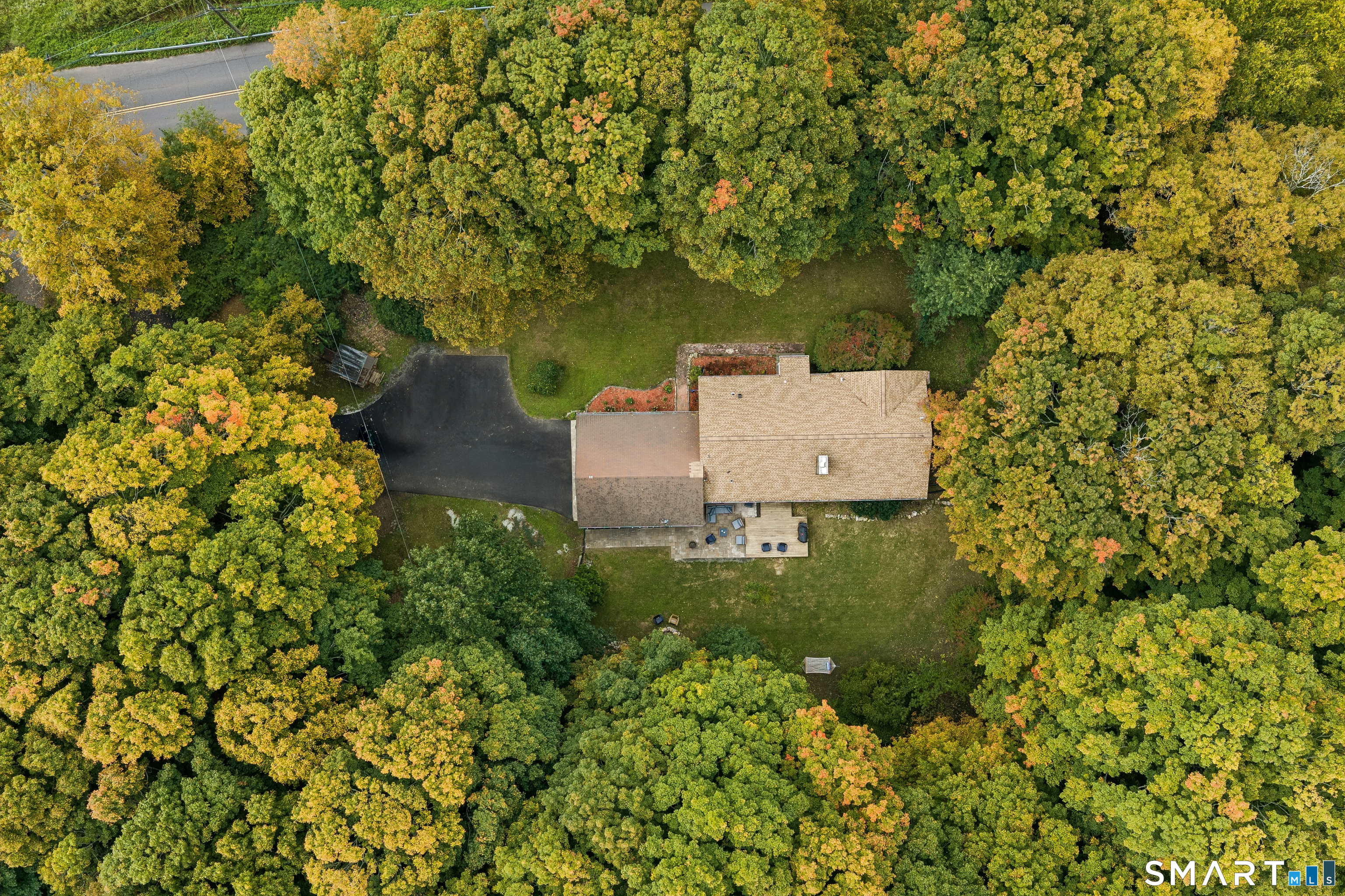 27 Hattertown Road Newtown CT 06470