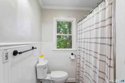 27 Hattertown Road Newtown CT 06470