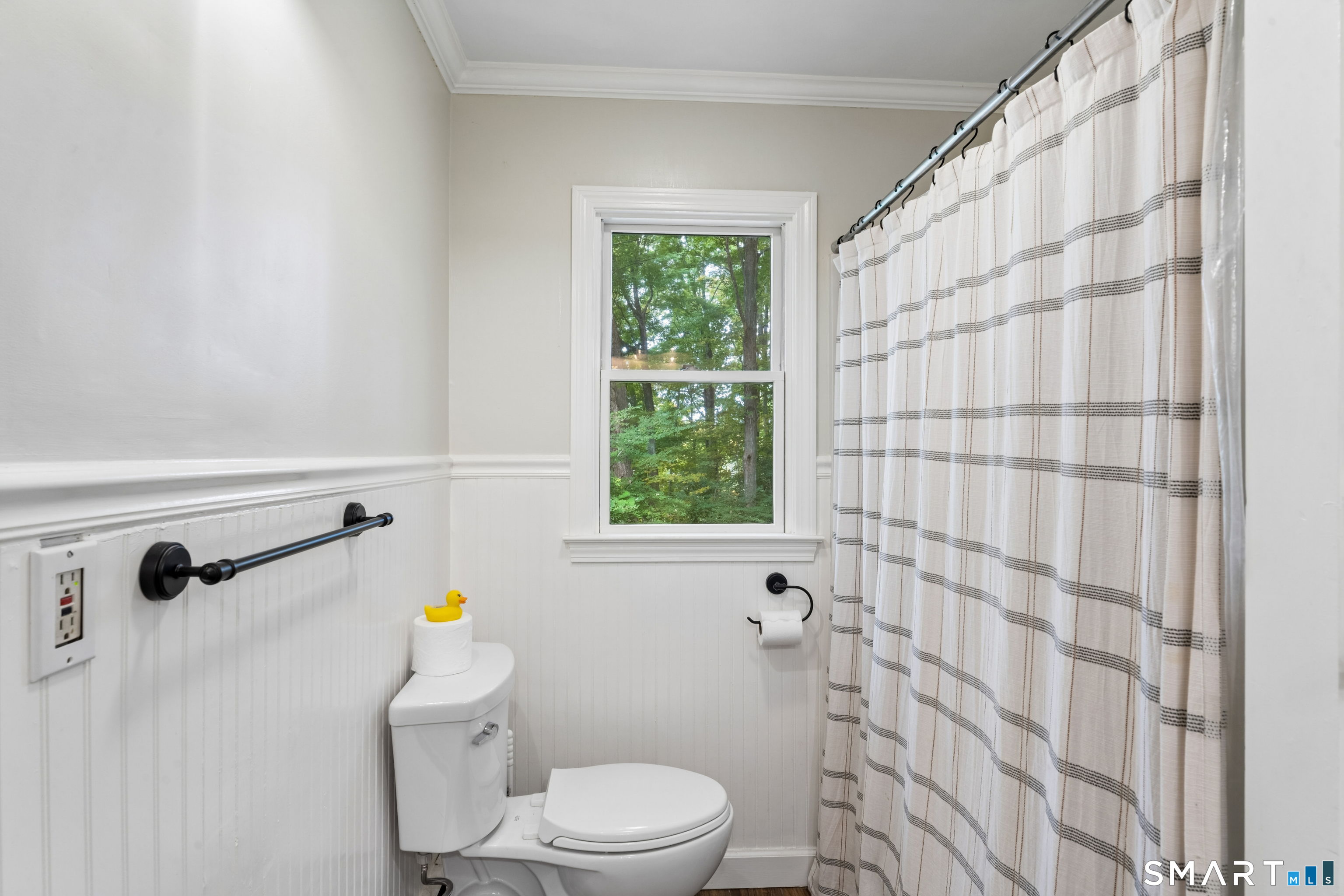 27 Hattertown Road Newtown CT 06470