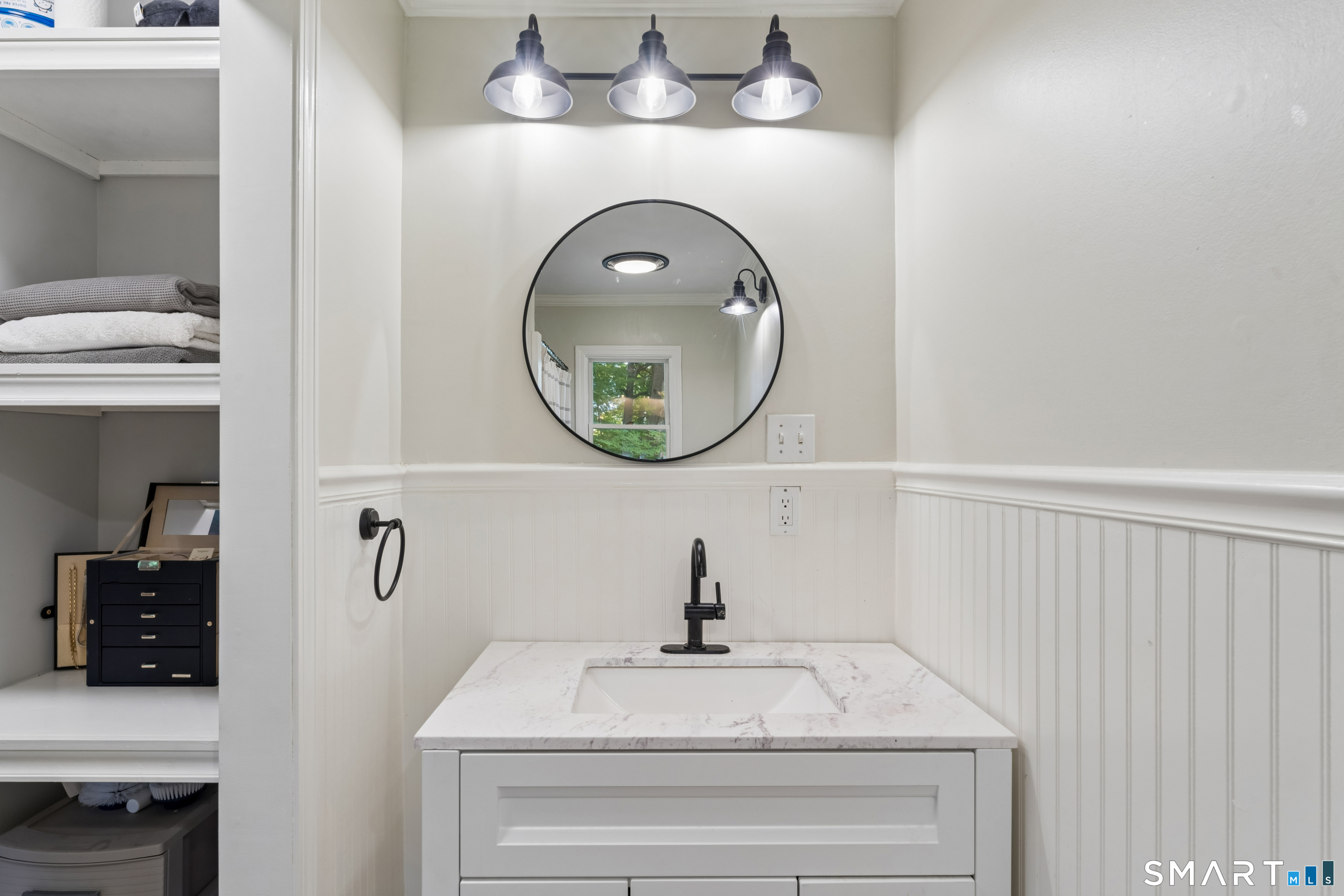 27 Hattertown Road Newtown CT 06470