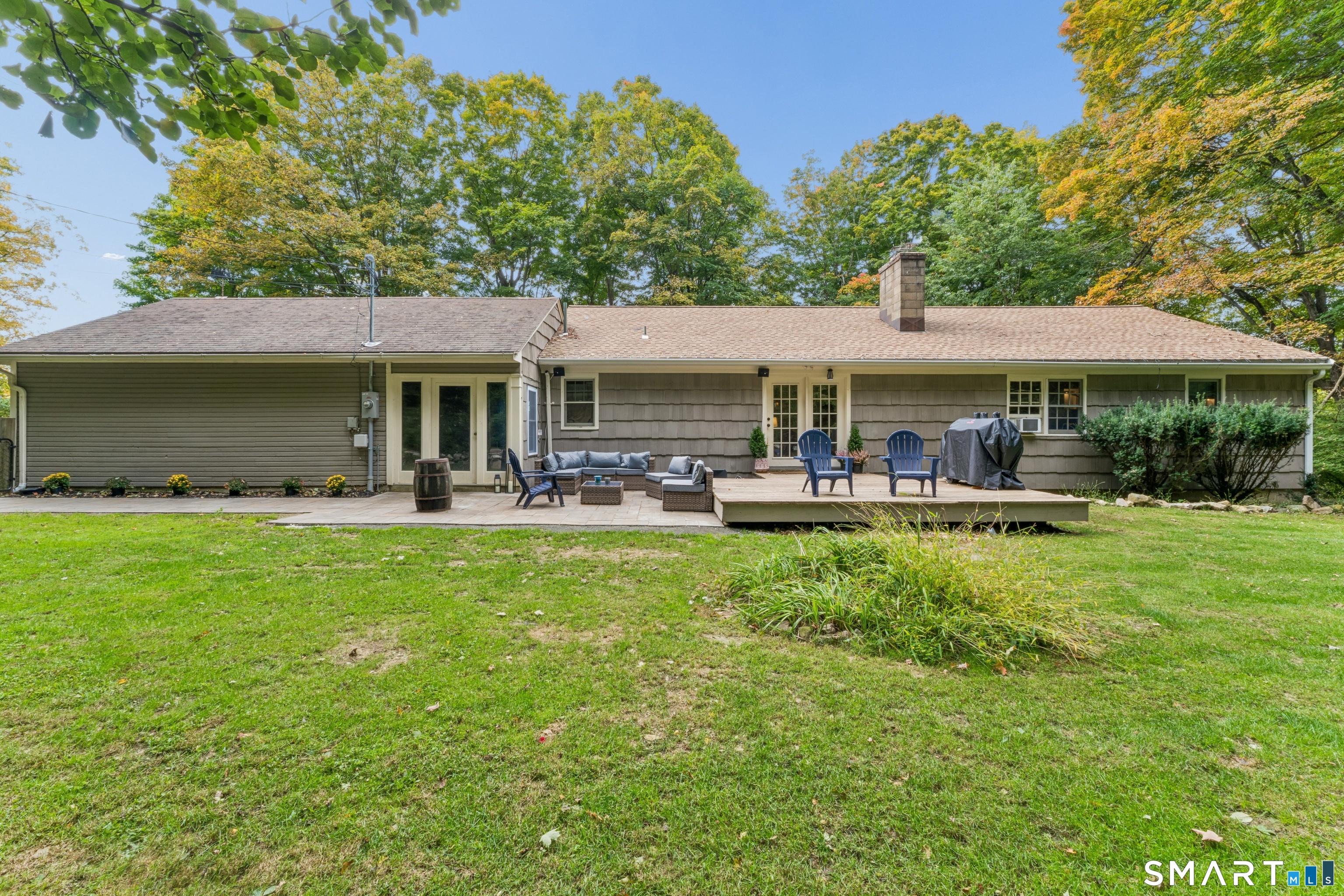27 Hattertown Road Newtown CT 06470