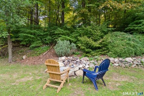 27 Hattertown Road Newtown CT 06470