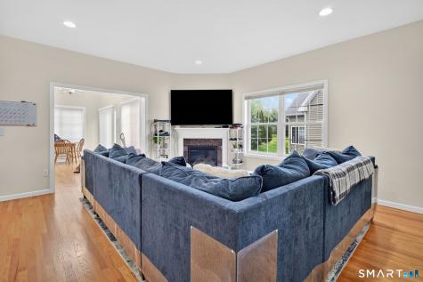 2 Christopher Court Ellington CT 06029