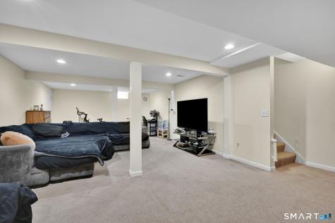 2 Christopher Court Ellington CT 06029