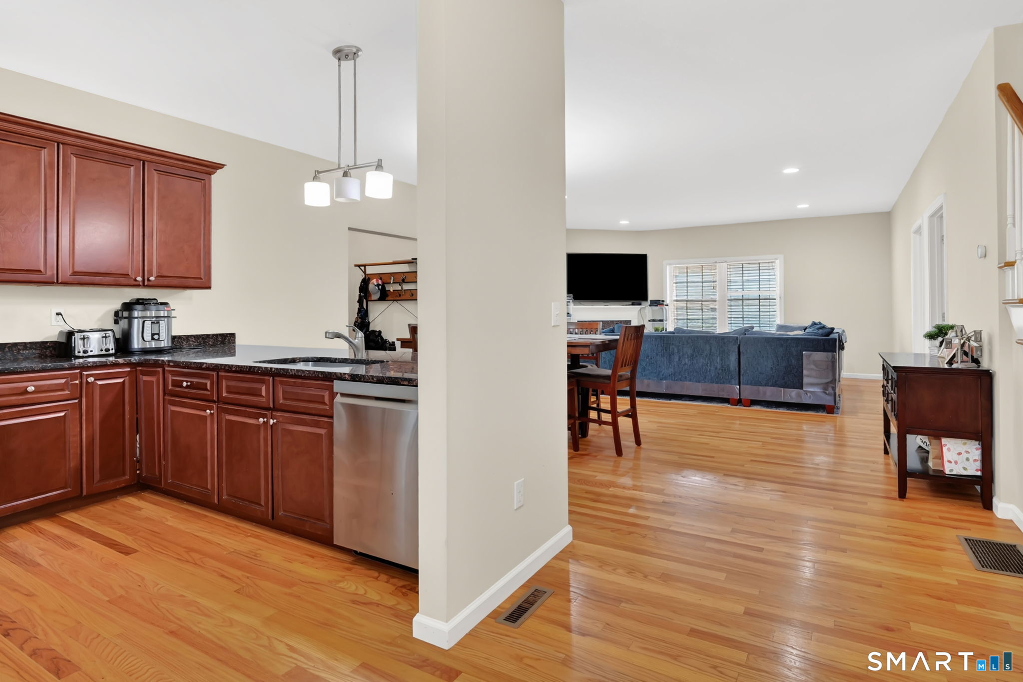 2 Christopher Court Ellington CT 06029