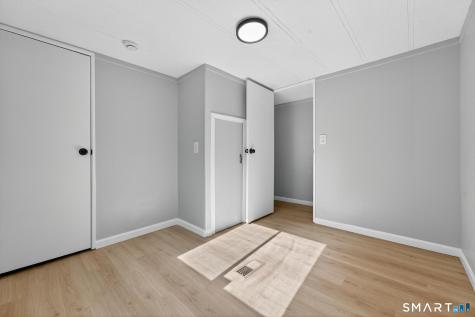 32 Nashua Street Norwich CT 06360
