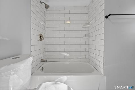 32 Nashua Street Norwich CT 06360