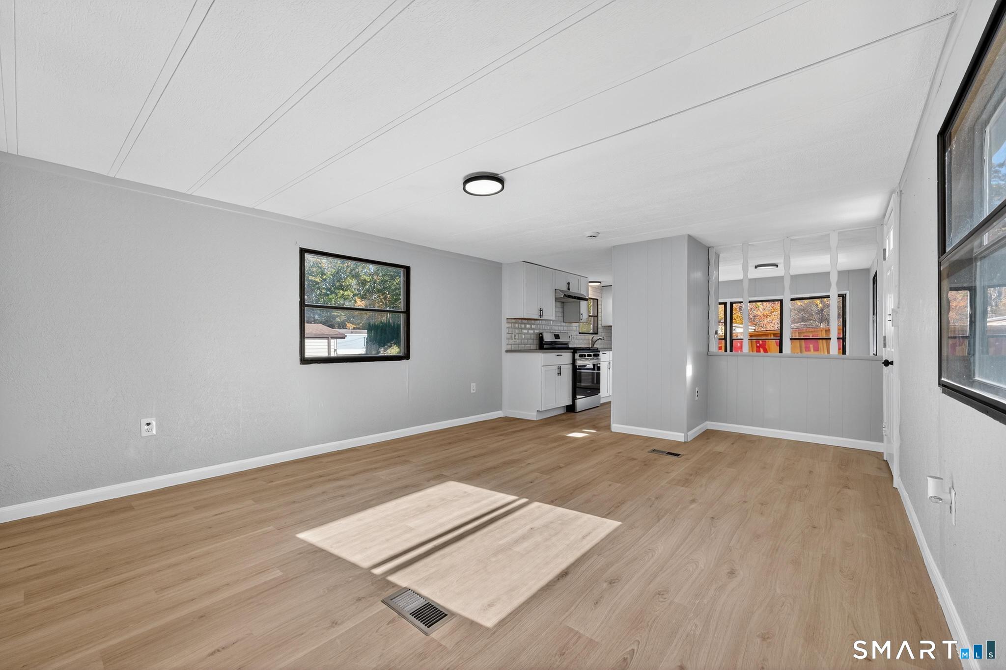 32 Nashua Street Norwich CT 06360