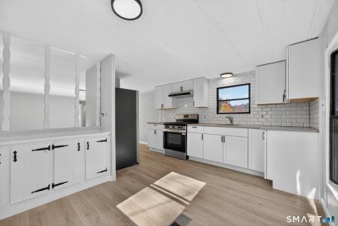 32 Nashua Street Norwich CT 06360