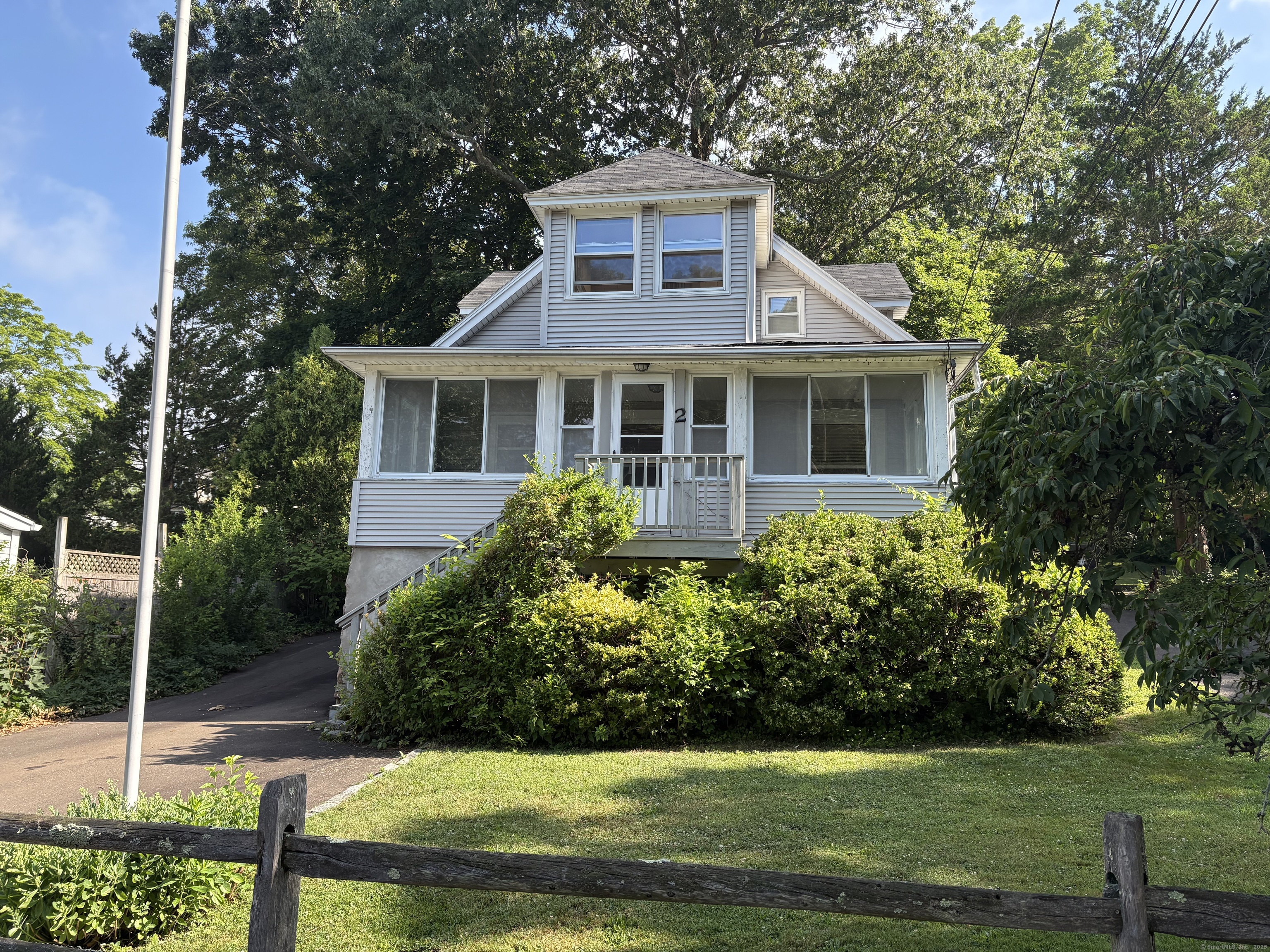 2 Sherwood Street Branford CT 06405