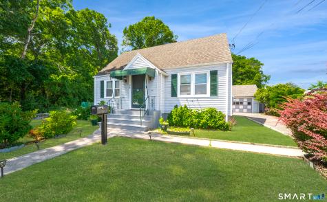 25 Oakwood Street Bridgeport CT 06606
