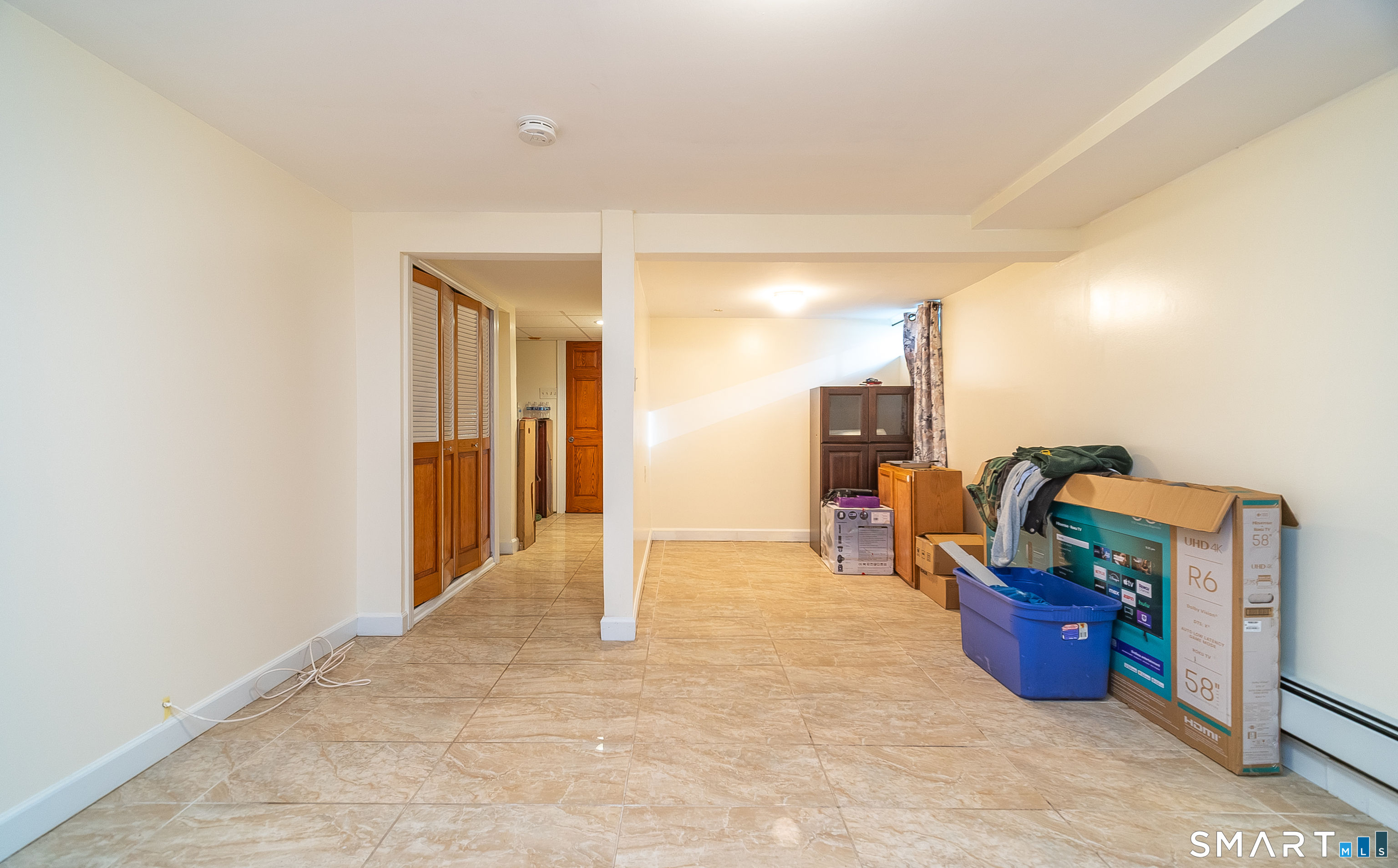 25 Oakwood Street Bridgeport CT 06606