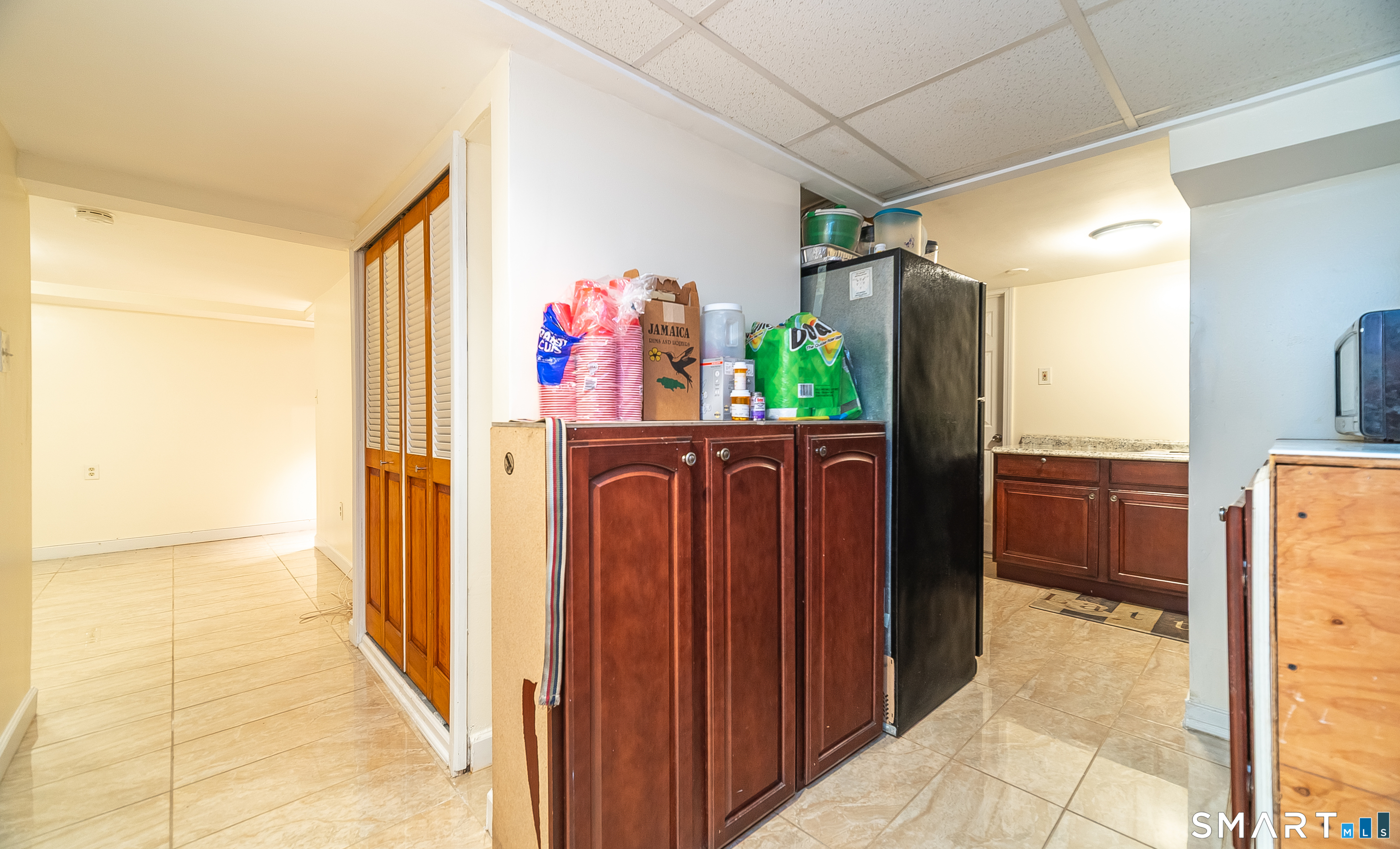 25 Oakwood Street Bridgeport CT 06606