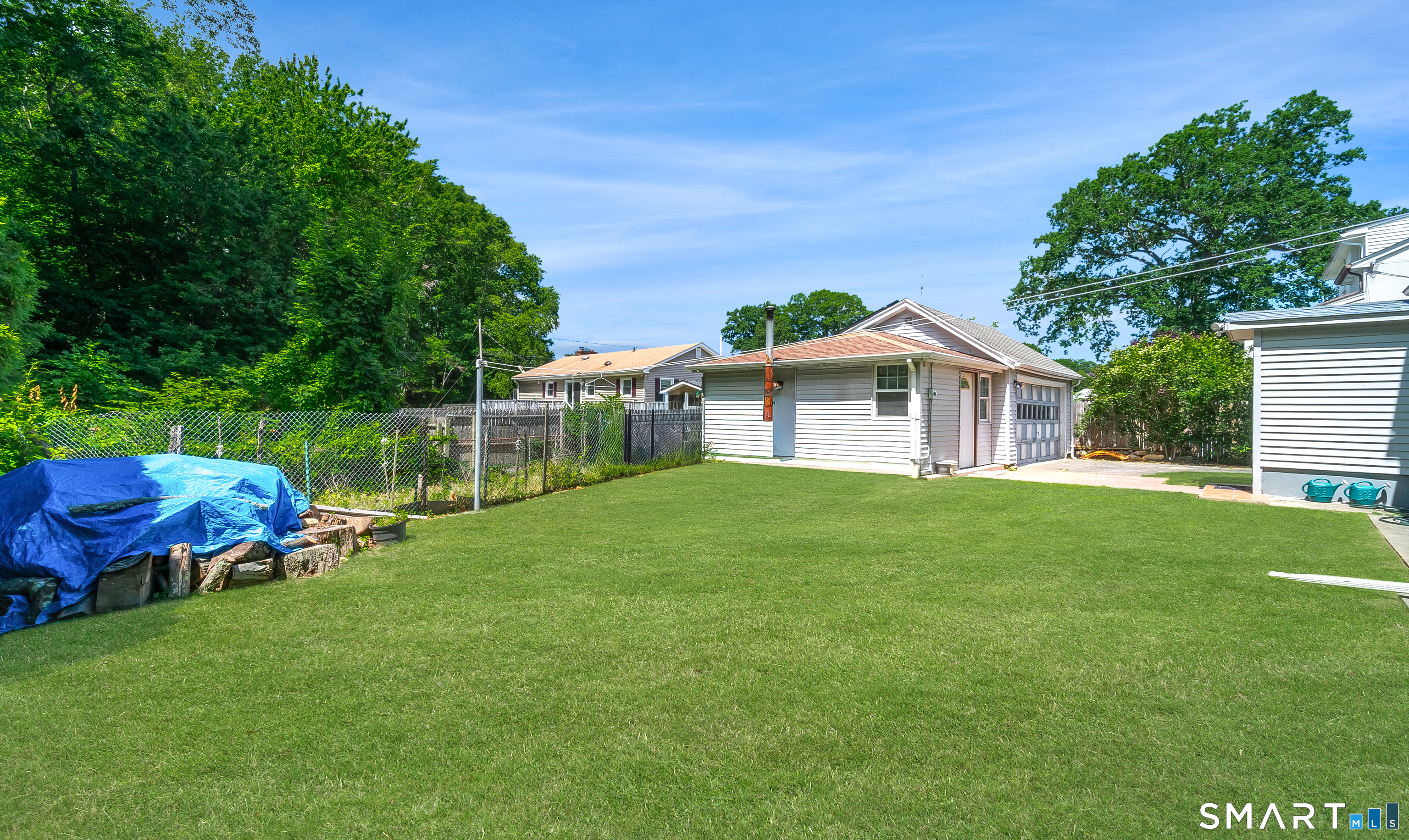 25 Oakwood Street Bridgeport CT 06606
