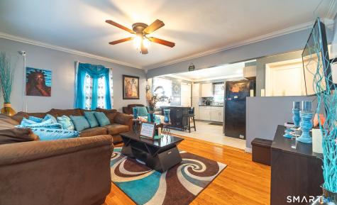 25 Oakwood Street Bridgeport CT 06606