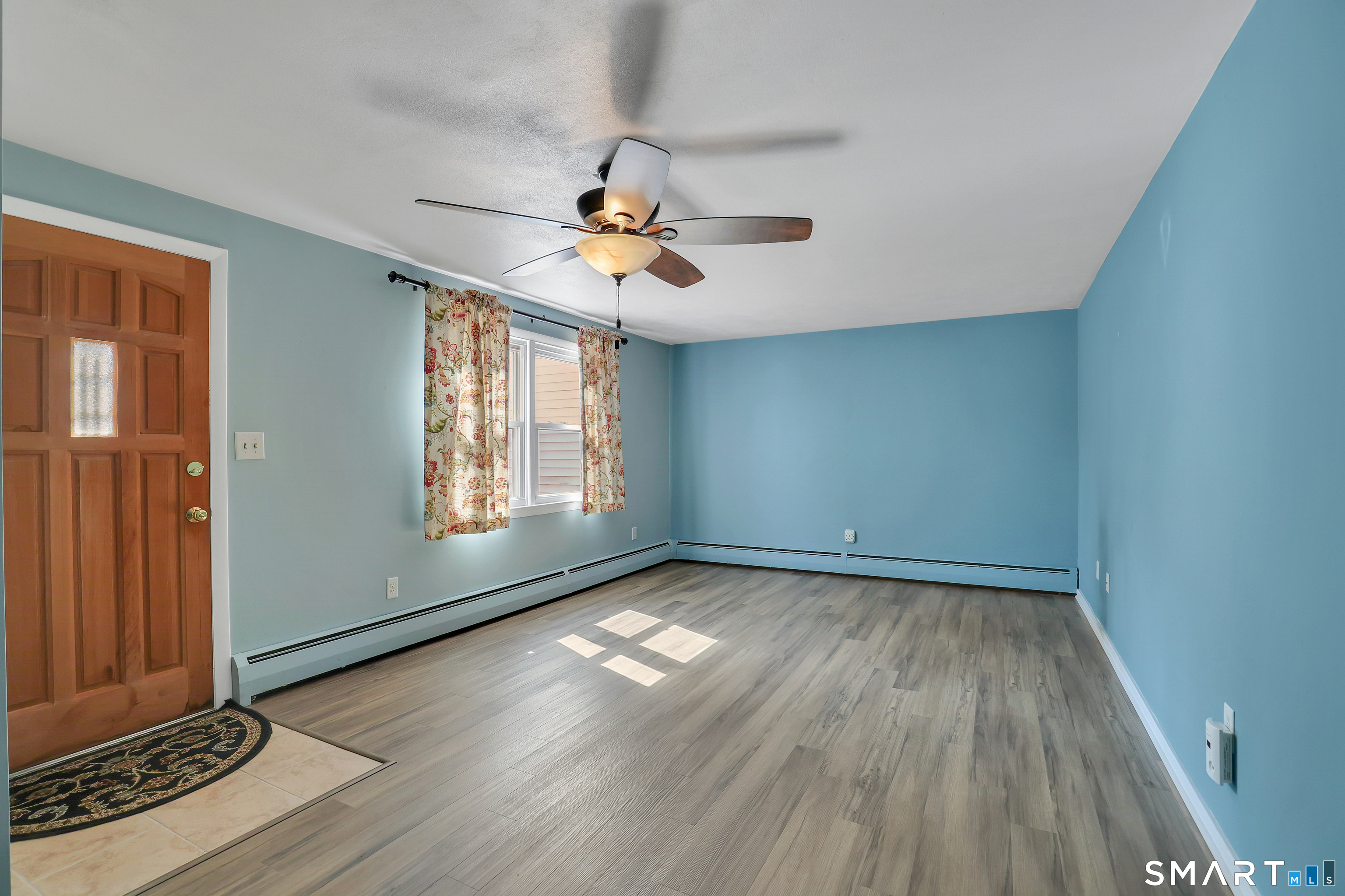 20 Hill Farm Road Bloomfield CT 06002
