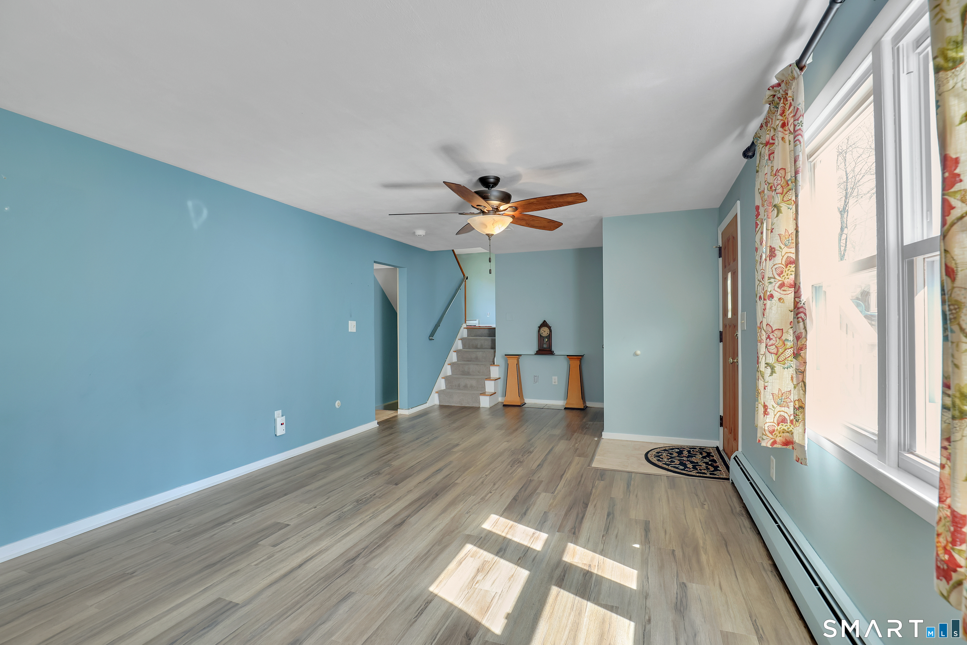 20 Hill Farm Road Bloomfield CT 06002