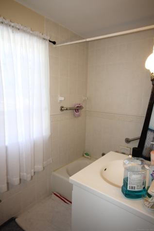 52 Gail Drive Waterbury CT 06704