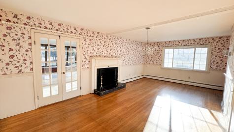 338 Main Street Hampton CT 06247