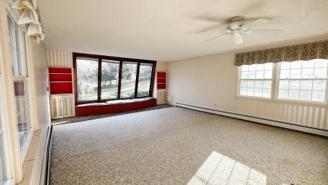 338 Main Street Hampton CT 06247