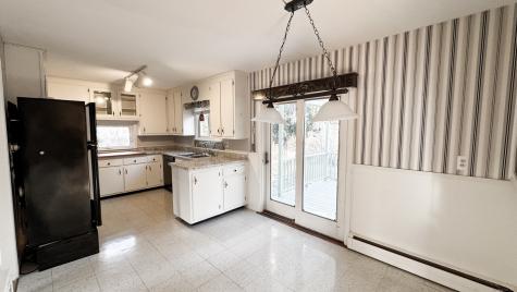 338 Main Street Hampton CT 06247