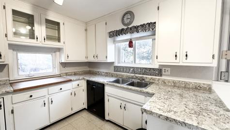 338 Main Street Hampton CT 06247