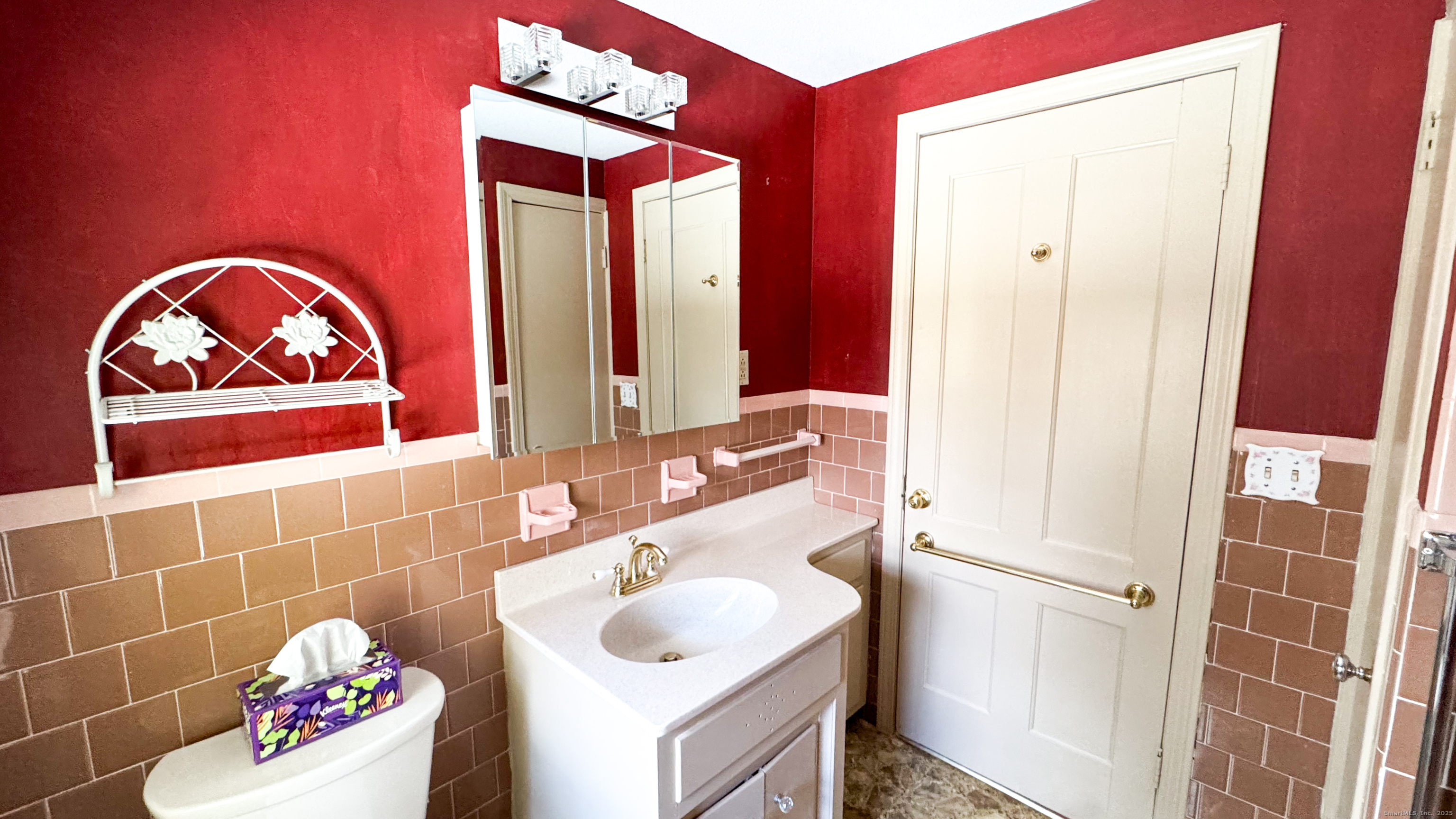 338 Main Street Hampton CT 06247